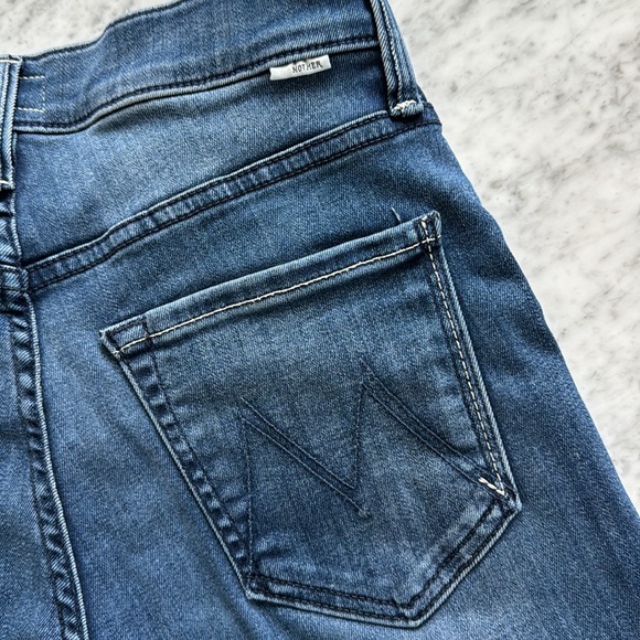 Mother denim size 27 Tomcat ankle fray and watch me - Picture 6 of 7